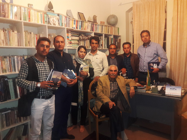 جوانان قشقایی به دیدار پدر معنوی فرهنگ و تاریخ قشقایی رفتند