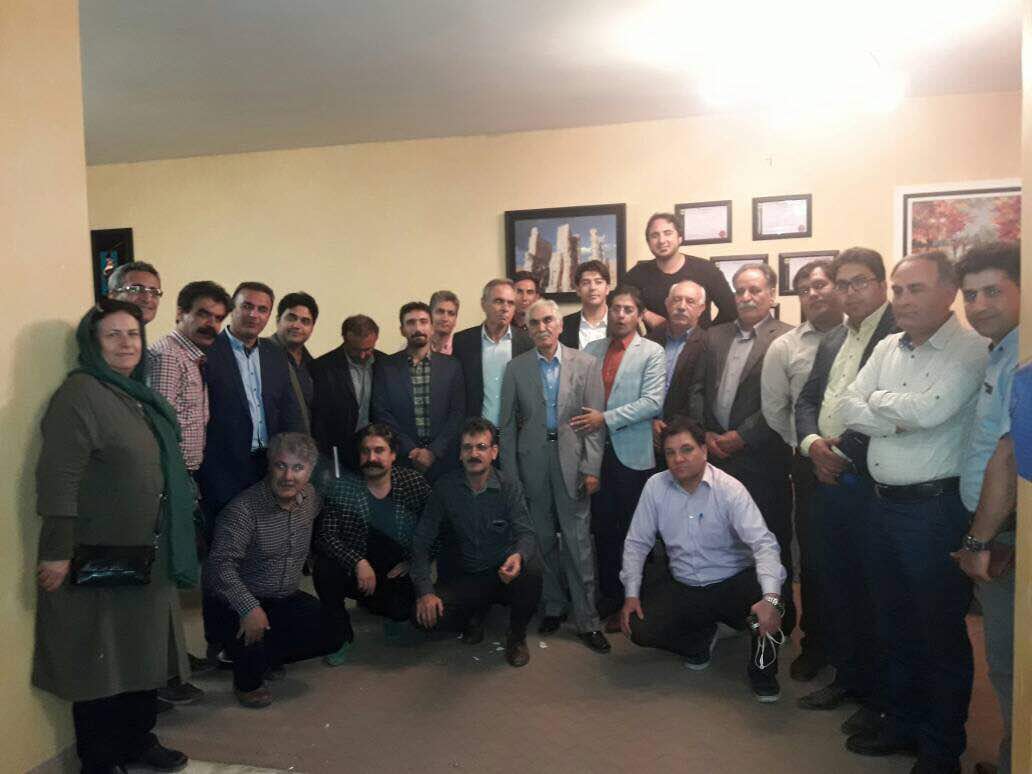 نقد و نظر پیرامون اشعار طنز آقای آرمان فرهنگ